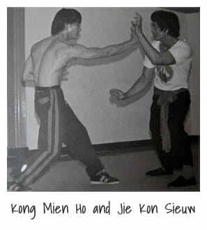 Kong Mien Ho and Jie Kon Sieuw